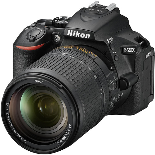 nikon-d5600-with-18-140mm-lens