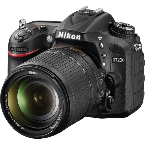 Nikon-D7200-with-18-140mm-Lens