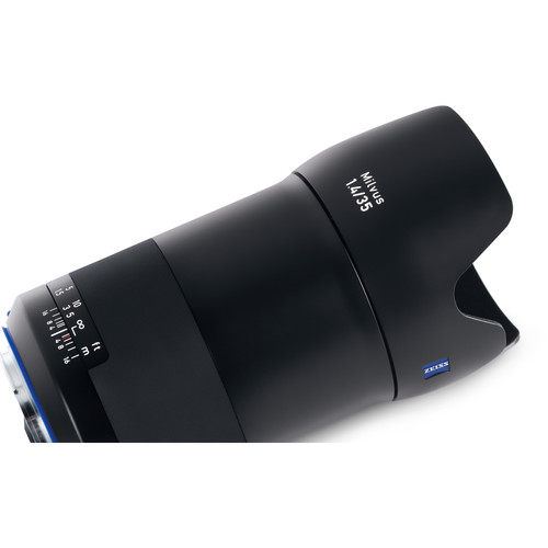 Zeiss-Milvus-35mm-f1.4-Lens