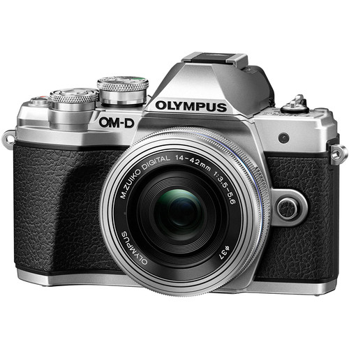 Olympus-OM-D-E-M10-Mark-III-with-14-42mm-EZ-Lens-4
